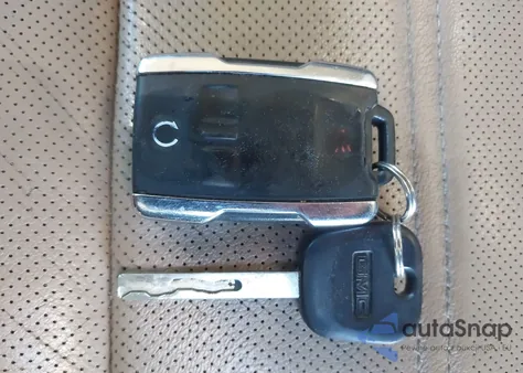 2018 GMC Sierra 1500 Denali из США, поврежденный, VIN 3GTU2PEC2JG211897